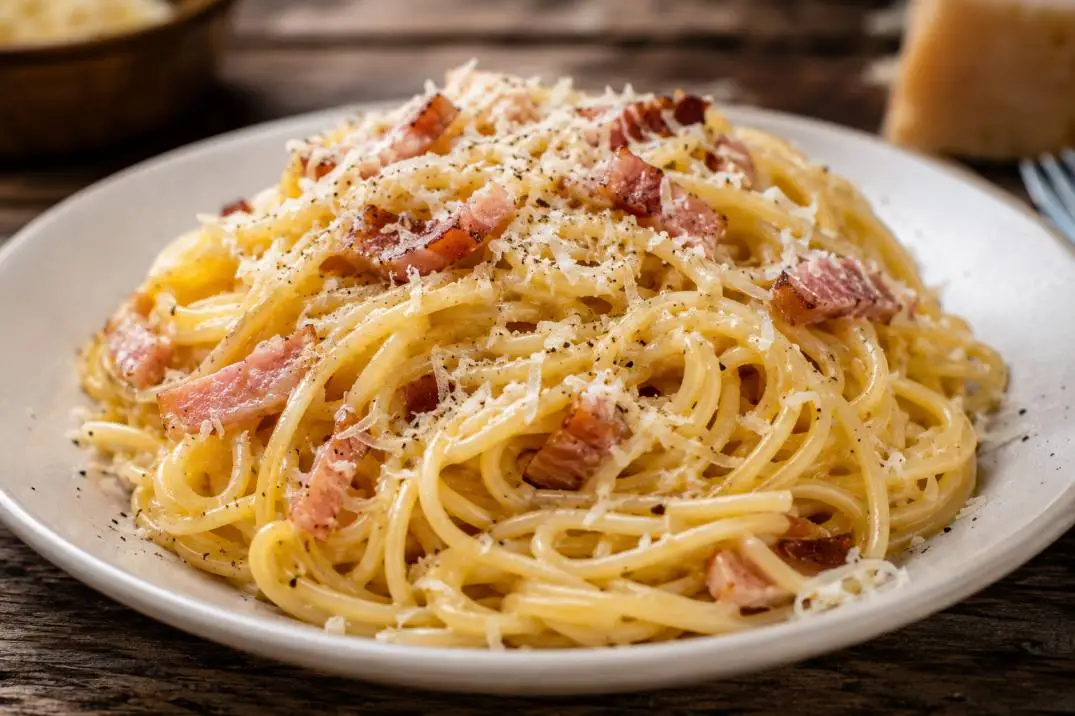 Spaghetti Carbonara Rezept: So gelingt die cremige italienische Original-Pasta