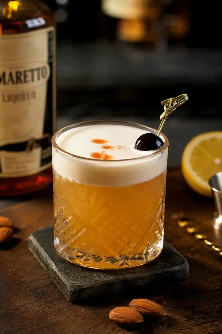 The Amaretto Sour: A Beginner's Guide to Nailing This Deceptively Simple Cocktail
